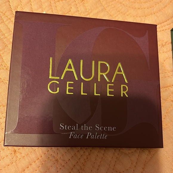 Laura Geller Party in a Palette, Glamorous Gatherings, 4 Face Palette NWT - Picture 6 of 11